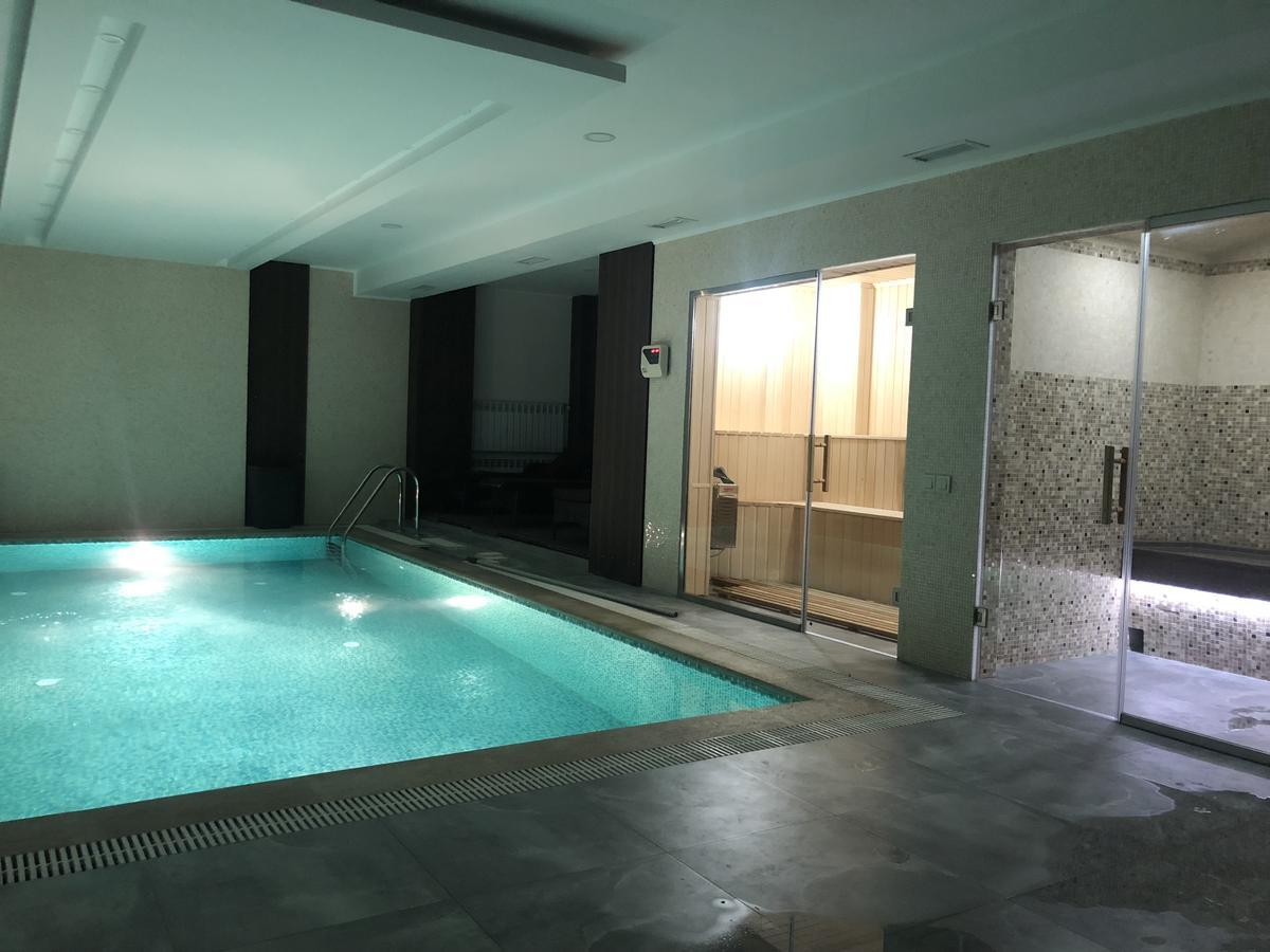 Astor Hotel & Spa Bishkek Exterior foto